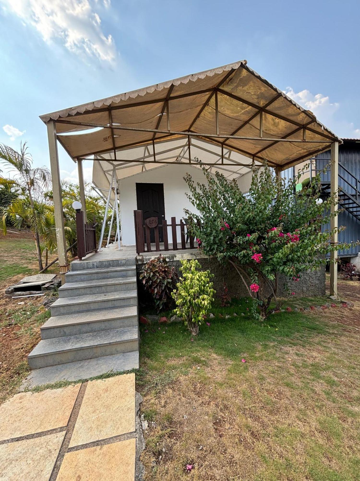 The Canvas Resort In Lonavla Экстерьер фото