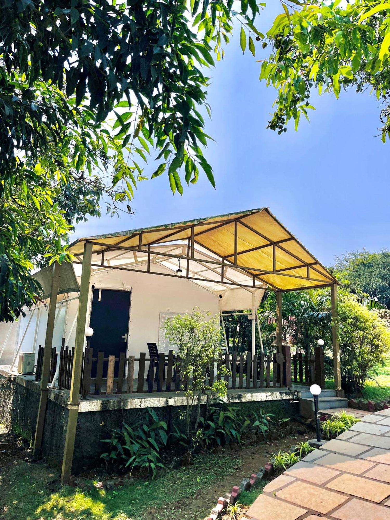 The Canvas Resort In Lonavla Экстерьер фото